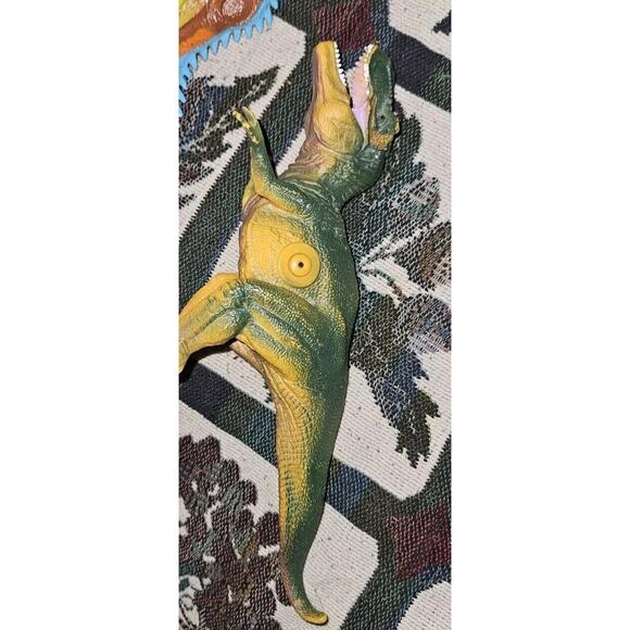 2 Vtg Plastic Electronic Roaring T-Rex Dinosaurs S1 - Picture 2 of 4